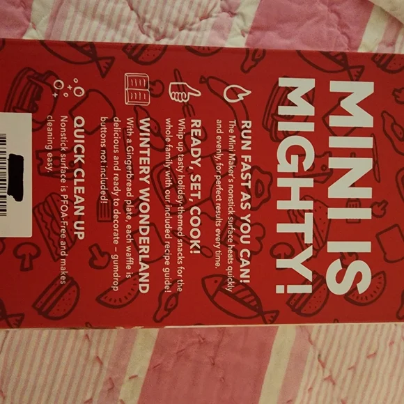 DASH Mini waffle maker - Picture 2 of 3